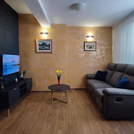 Apartment With Sea View 巴什卡沃达 外观 照片